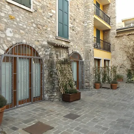 Casa Portici Apartment Torri Del Benaco Exterior photo
