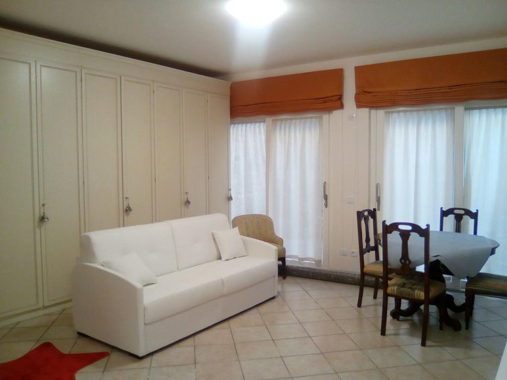 Casa Portici Apartment Torri Del Benaco