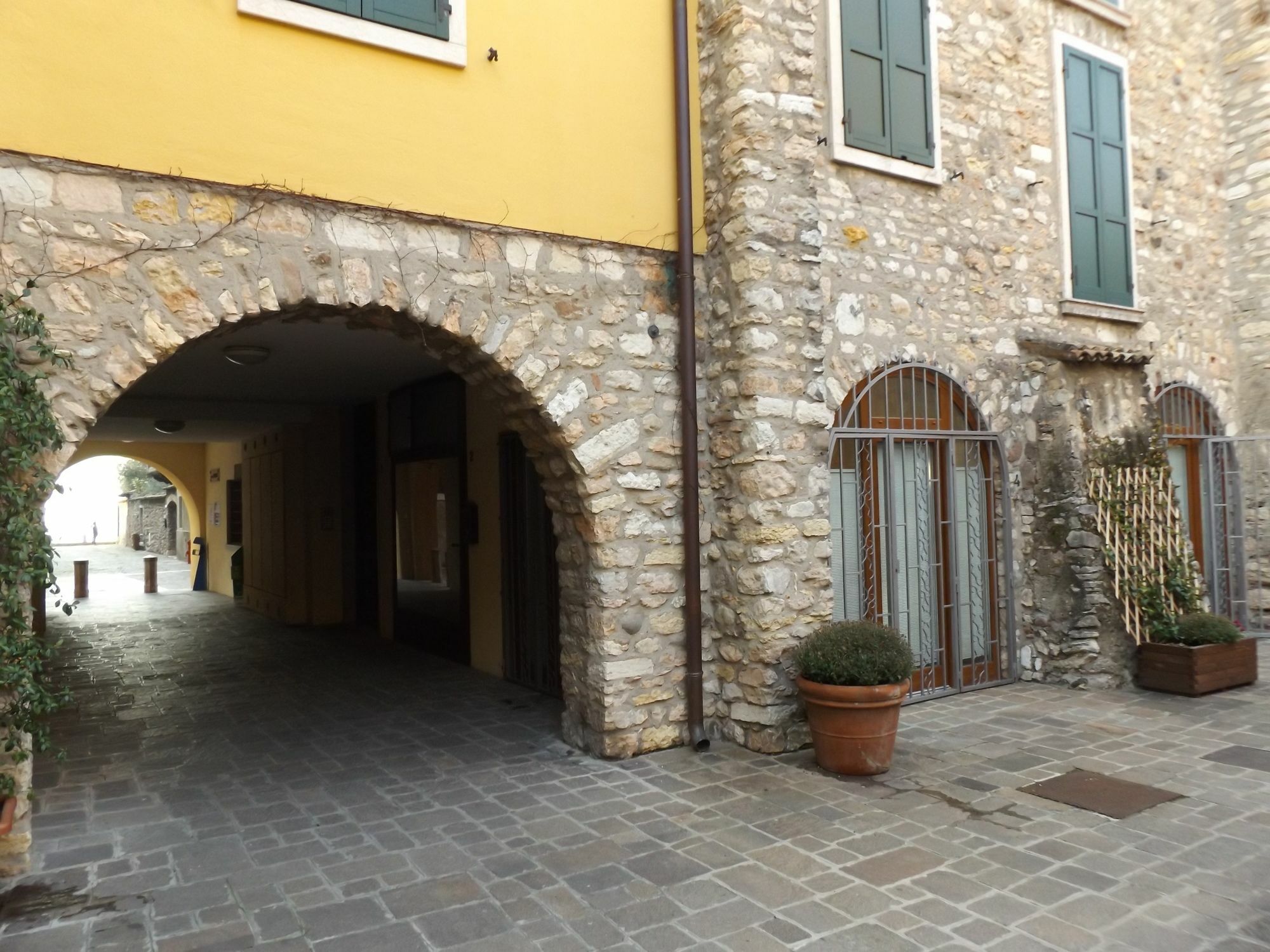 Casa Portici Torri Del Benaco